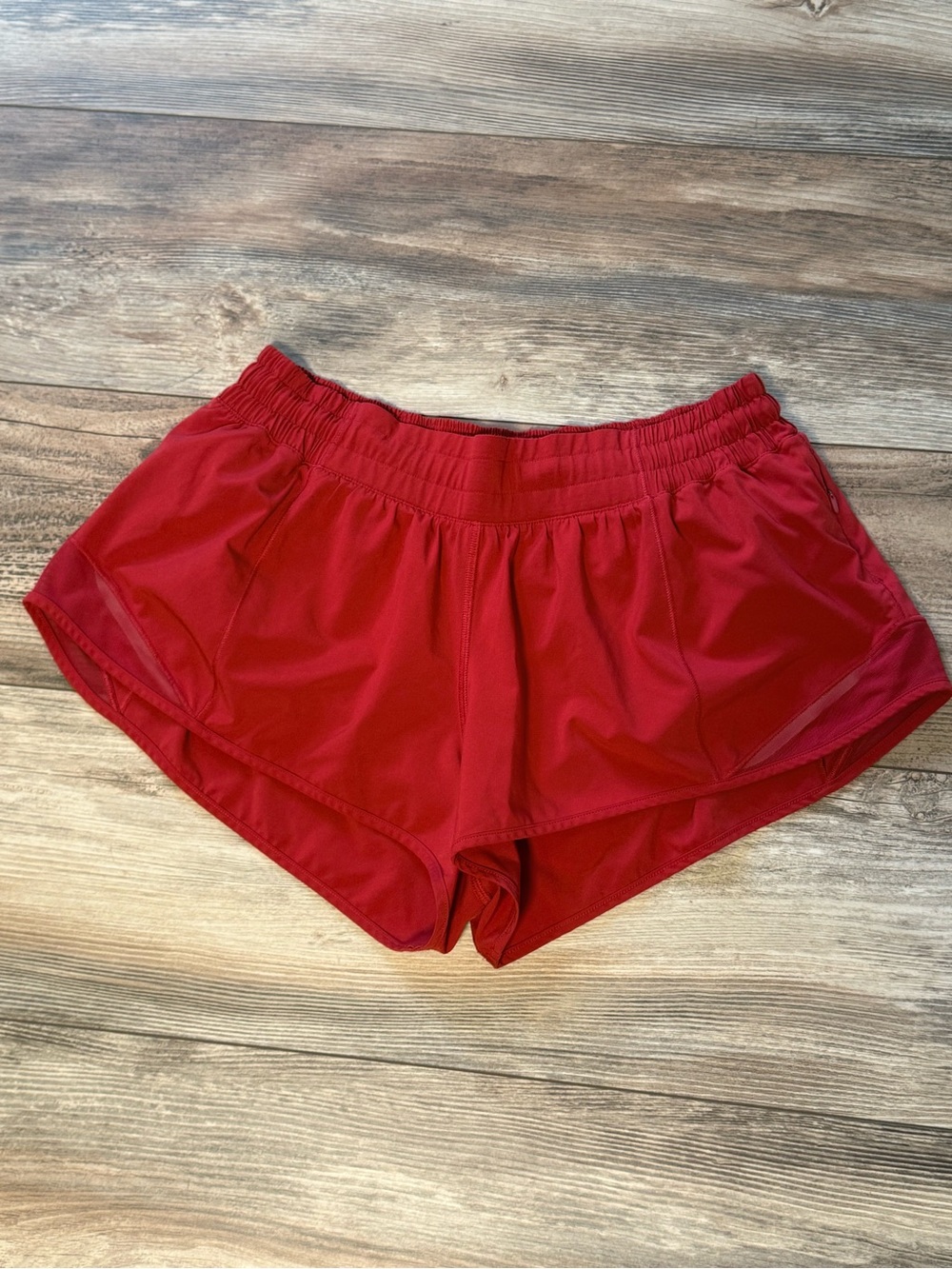 lululemon athletica Red Women's Hotty Hot Shorts